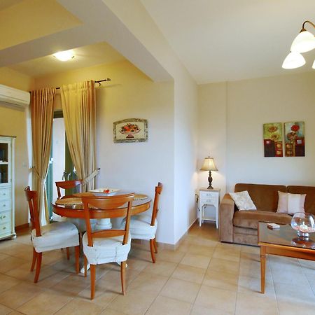 Villa Marianna Lourdata  Buitenkant foto