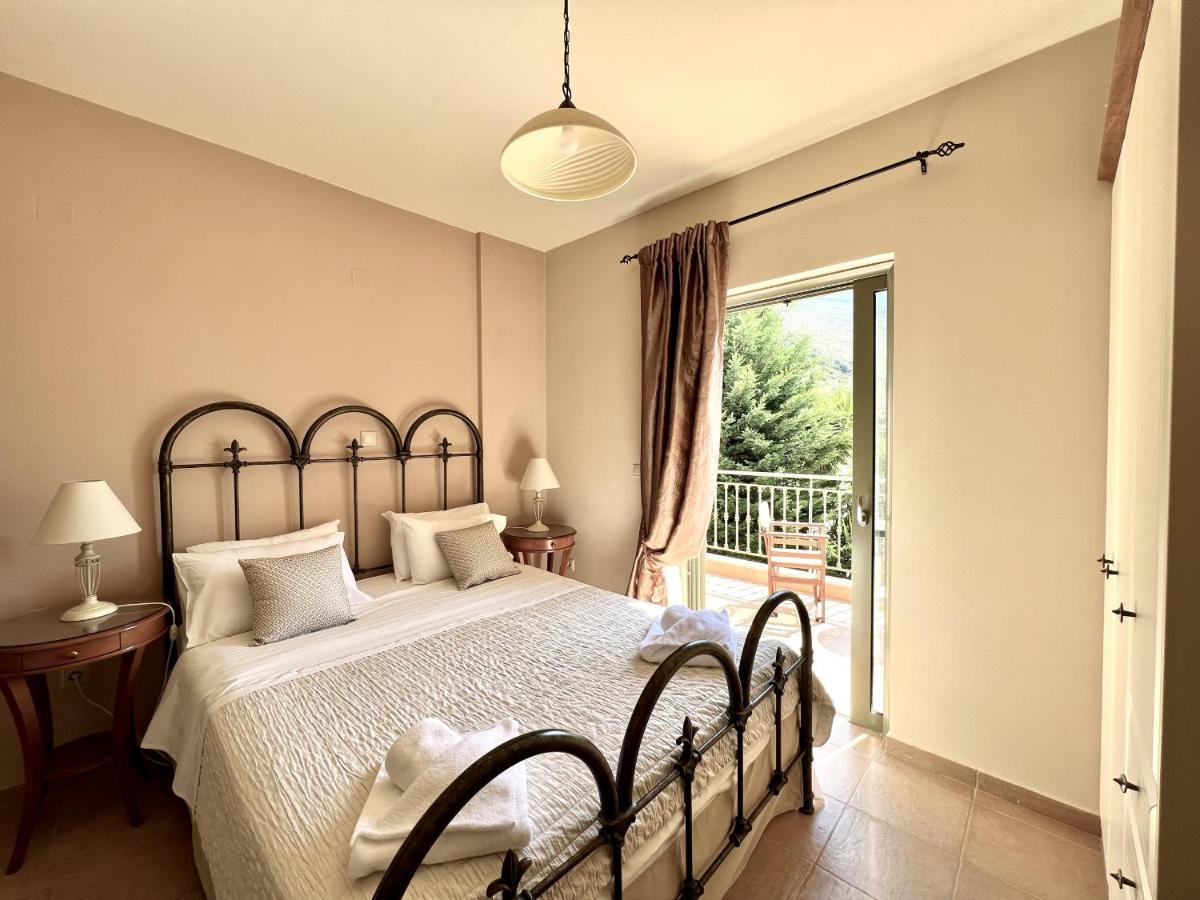Villa Marianna Lourdata  Buitenkant foto