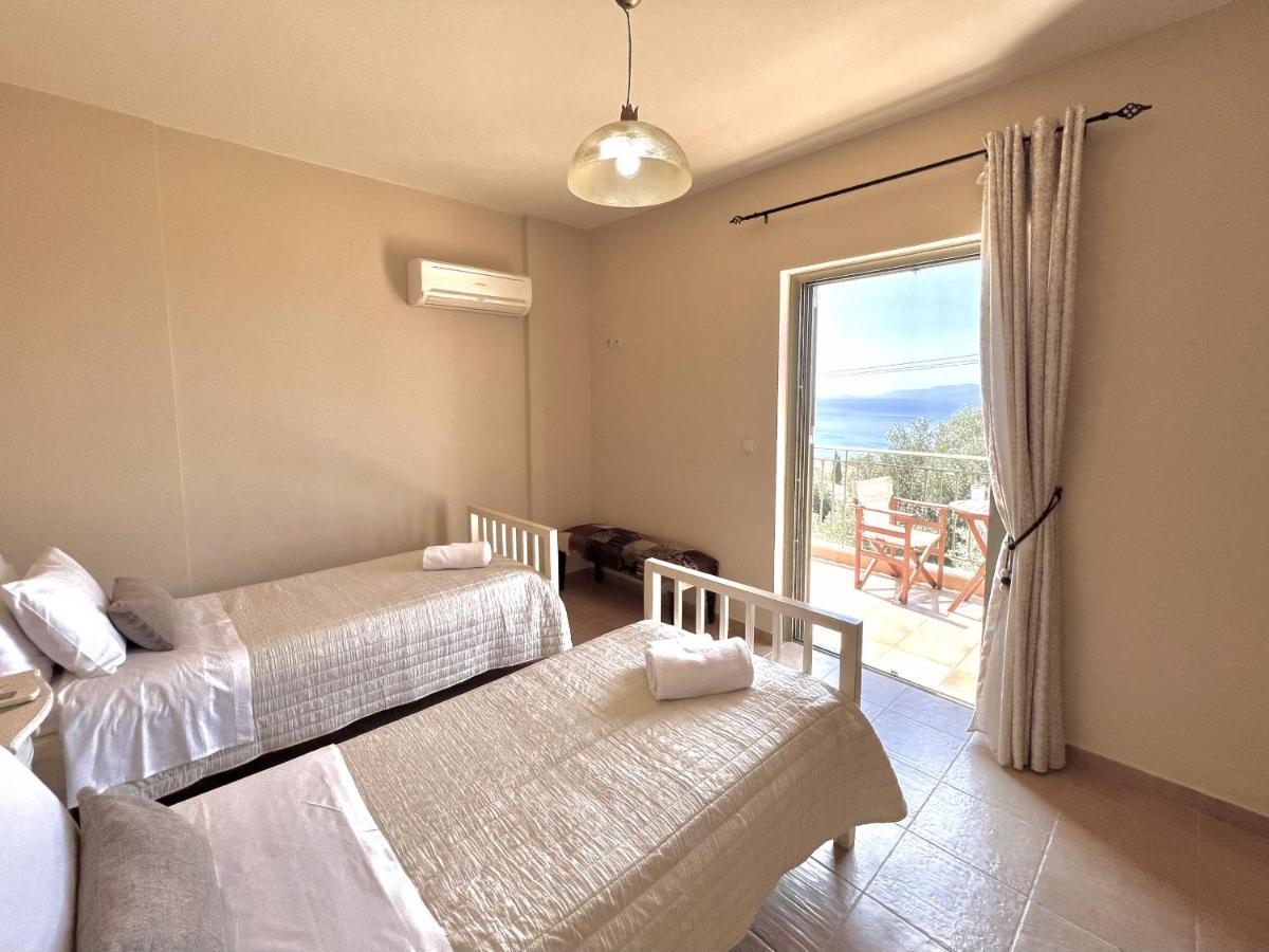 Villa Marianna Lourdata  Buitenkant foto